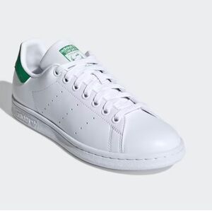 Adidas Stan Smith Classic Sneakers   - Size 6